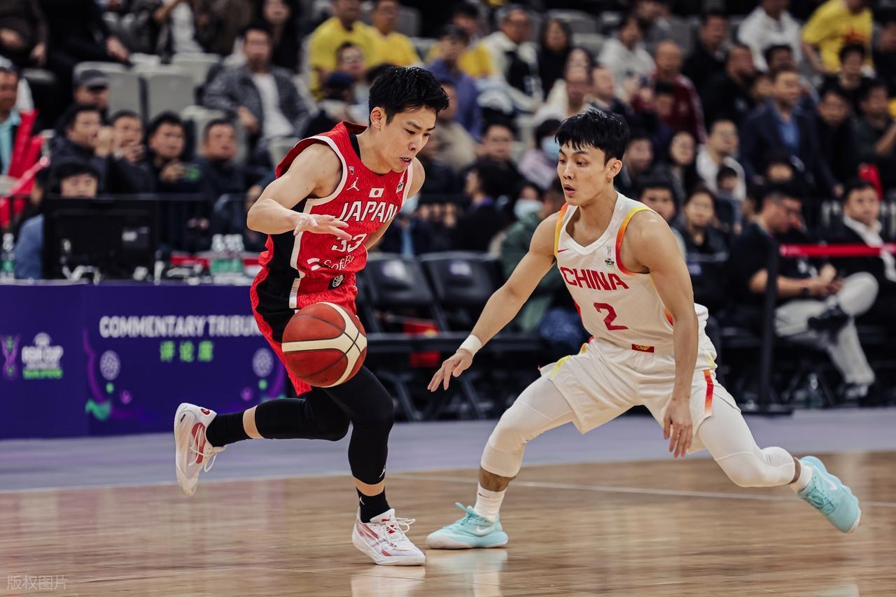 转折点！夏洛特黄蜂状态回暖，CBA常规赛今夜攻防权衡，球迷炸锅，球队文化再被提及 -奇异果平台