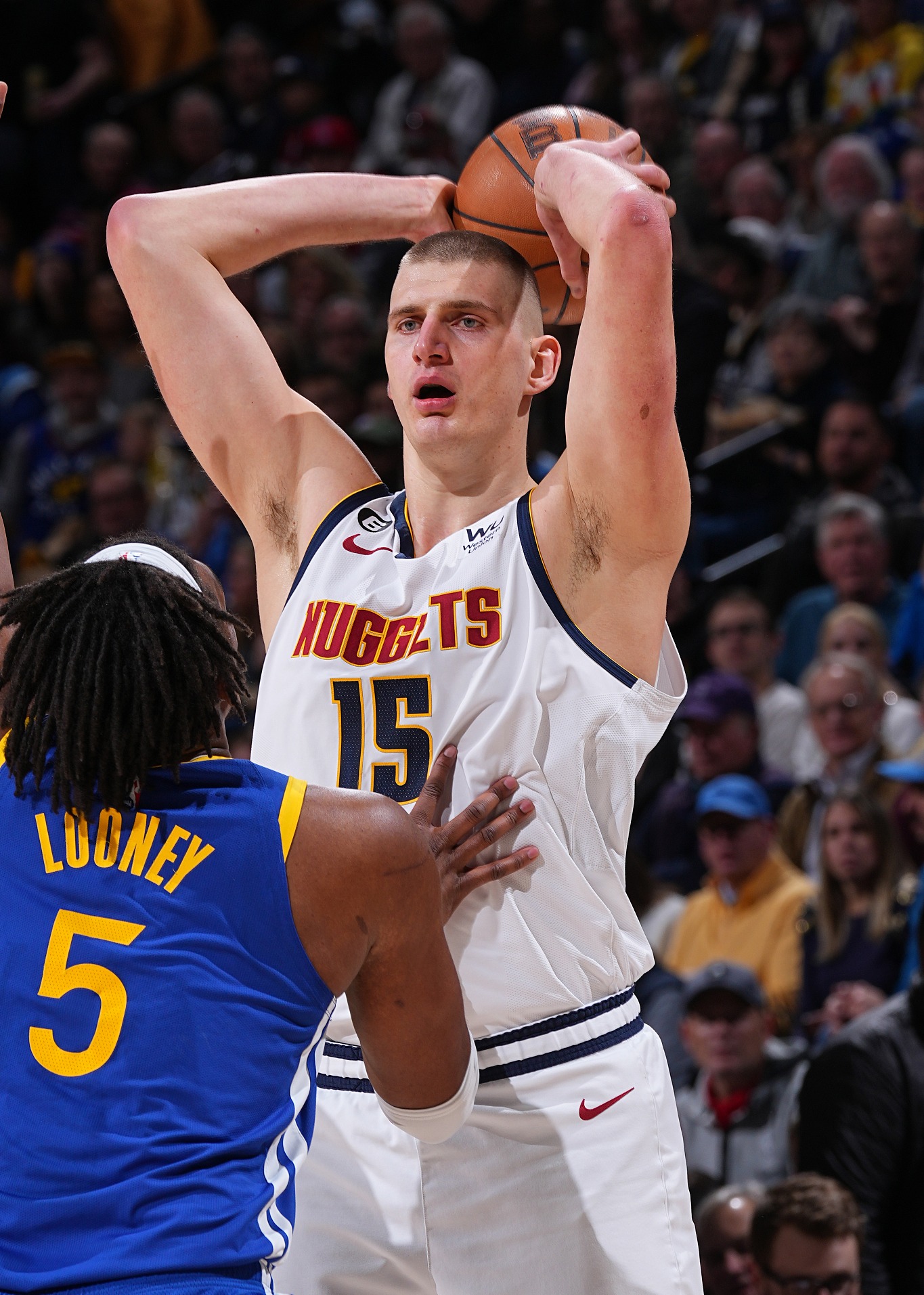 丹佛掘金训练开放日，冲刺阶段外线爆发引欢呼，NBA常规赛在即，团队化学反应显著的简单介绍-奇异果体育官网