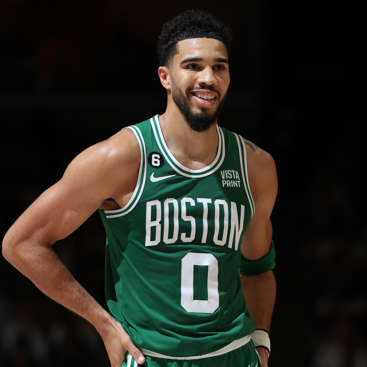 包含今夜波士顿凯尔特人备战社区盾，回应争议细节曝光，态度坚定，赛程密集仍需轮换的词条-奇异果官网入口